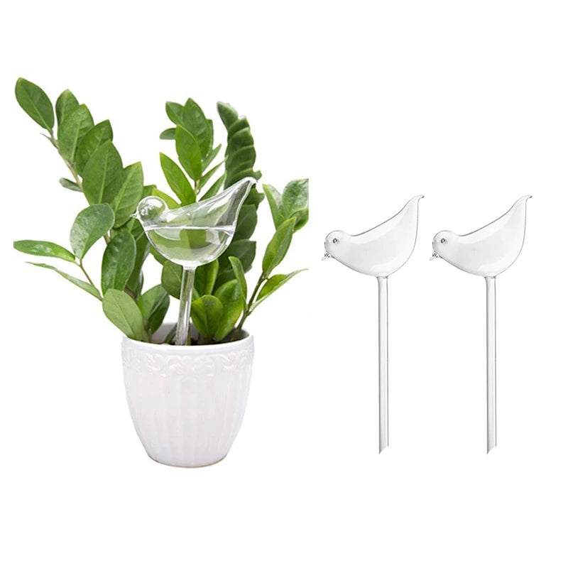 Riego Para Plantas En Forma De Pájaro.
