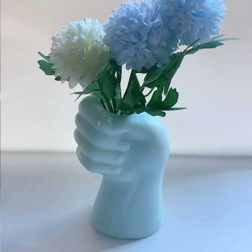Florero En Forma De Mano.