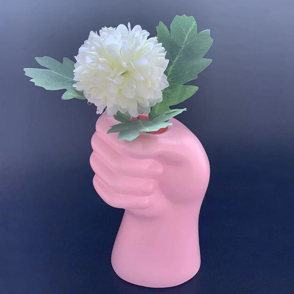 Florero En Forma De Mano.
