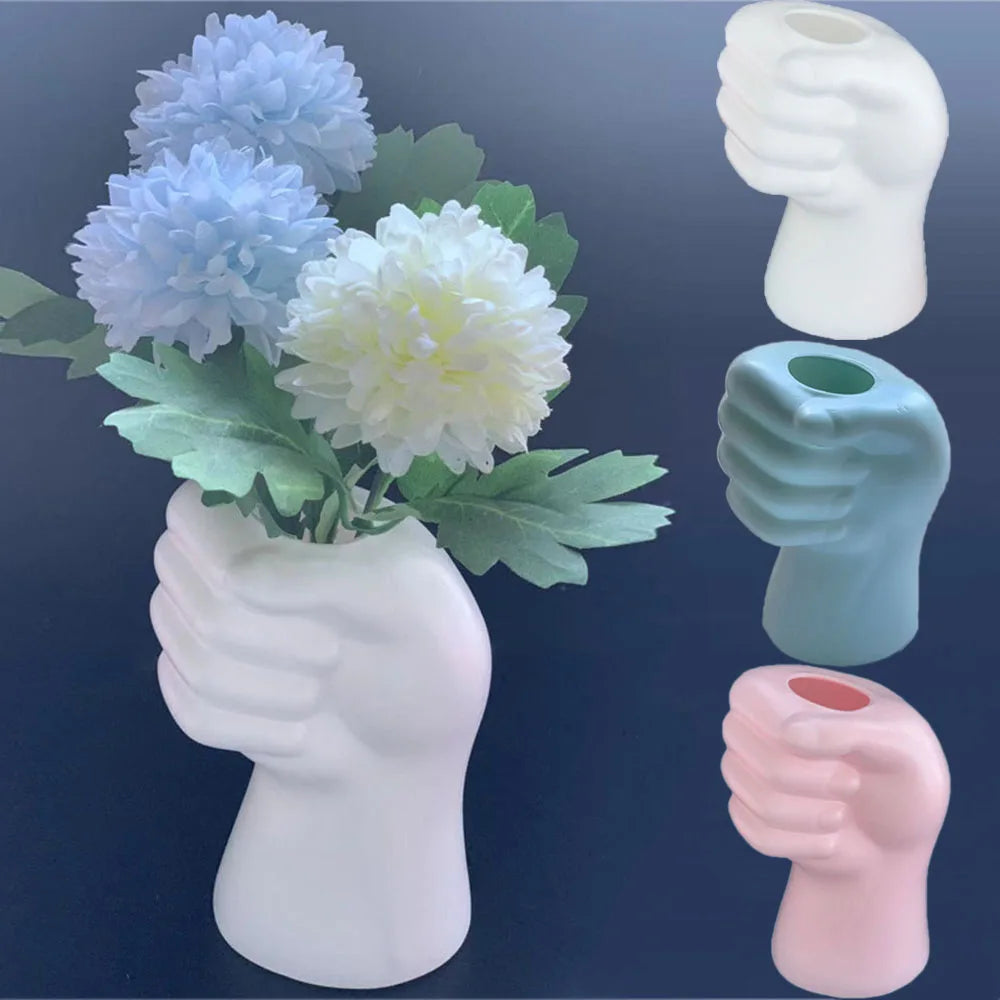 Florero En Forma De Mano.
